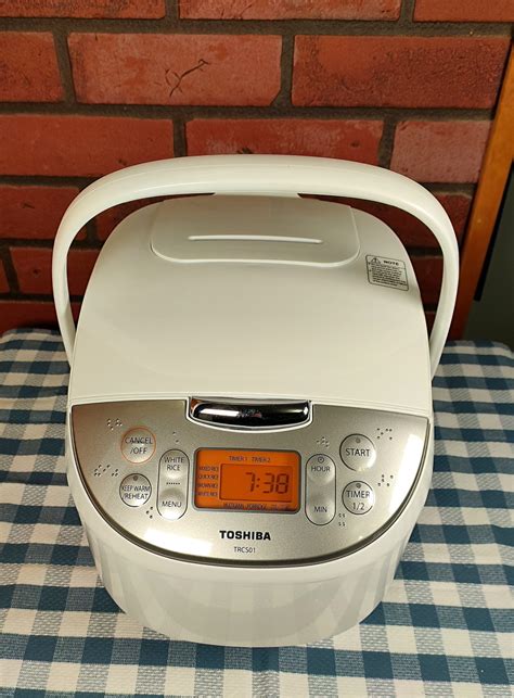 toshiba 6 cup rice cooker.